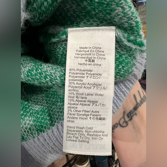 J. Crew Checkered V-neck Cardigan, MED NWOT - Picture 7 of 7